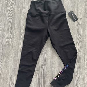 BRAND NEW/ UNWORN Peloton leggings